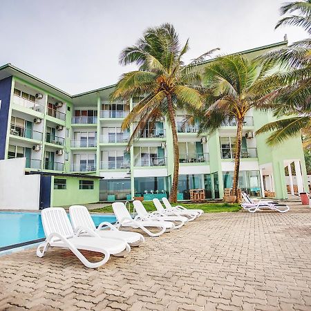Hikkaduwa Beach Hotel Exterior photo