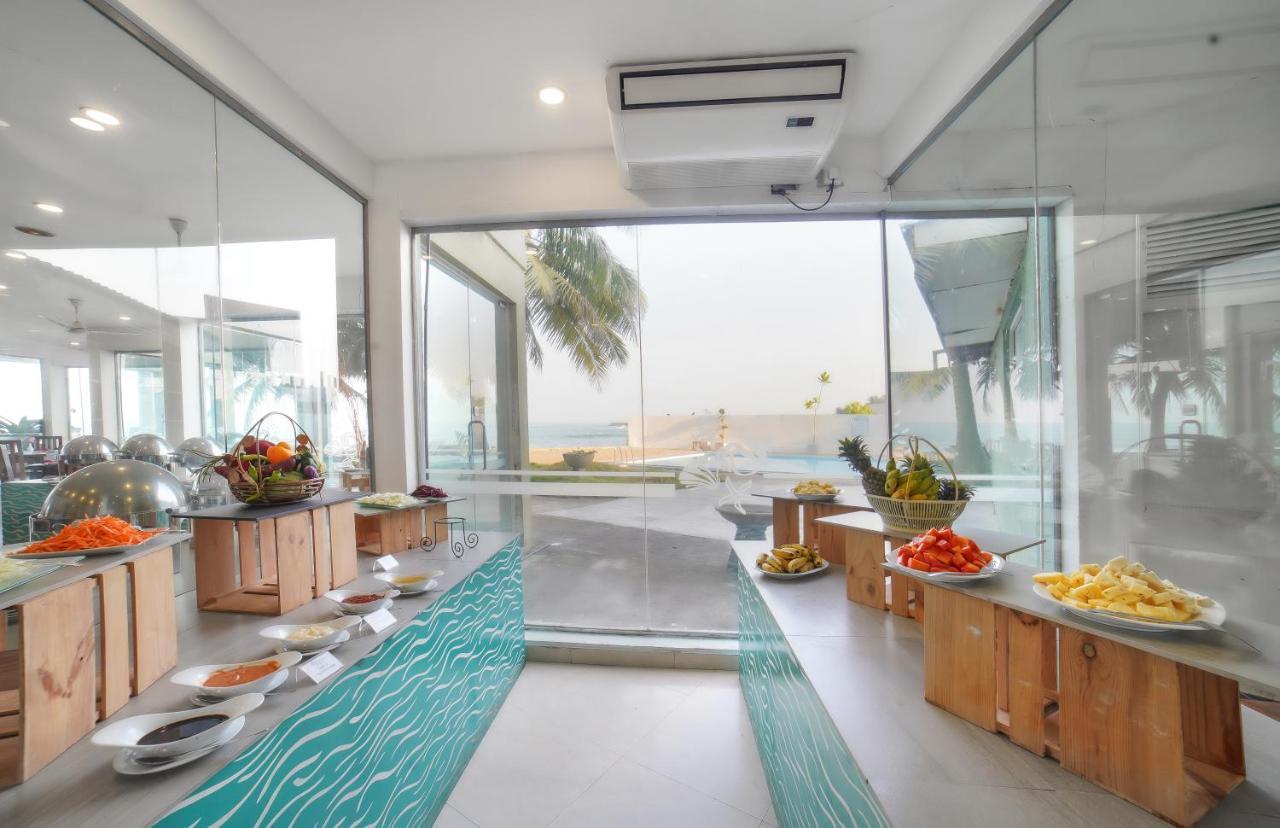 Hikkaduwa Beach Hotel Exterior photo